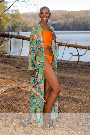 Aleta Saunders Model ©Lou Freeman Photography