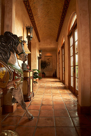 ©Lou Freeman Home Magazine