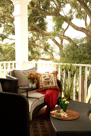 ©Lou Freeman Home MagazineHome Magazine