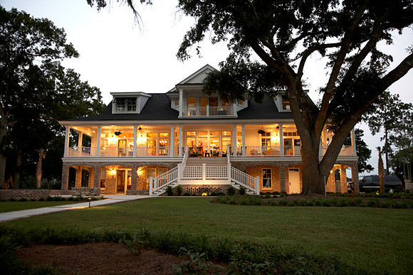 ©Lou Freeman Home Magazine